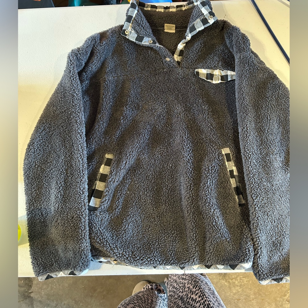 Women’s Gray Fleece Sweater